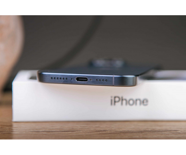 Apple iPhone 15 Pro Max 512GB Dual SIM Blue Titanium (MU2W3) б/у